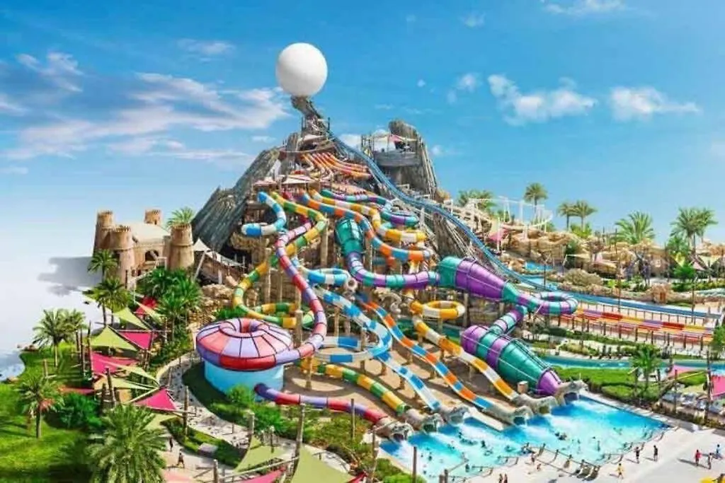 Yas Beach Studio Abu Dzabi